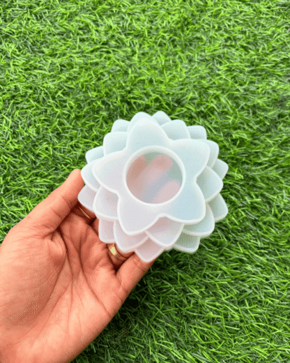 multi stain flower
