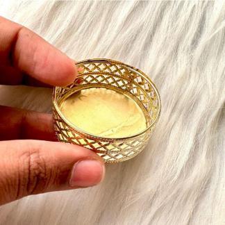 Metal T-light Holder For Candles