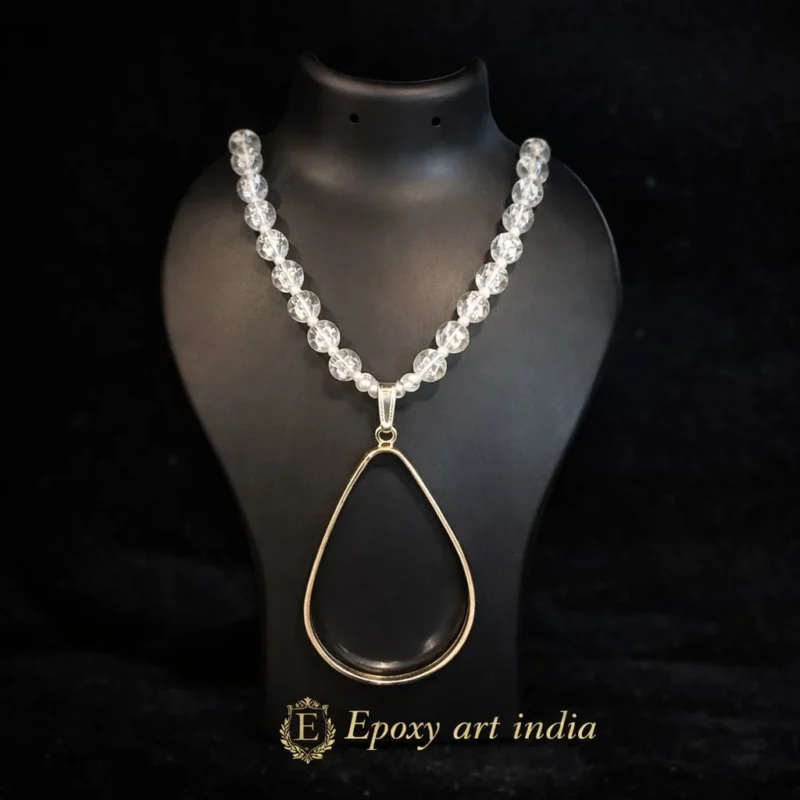 Glass Beads in White Colour Drop Shape Pendant Bezel for Resin