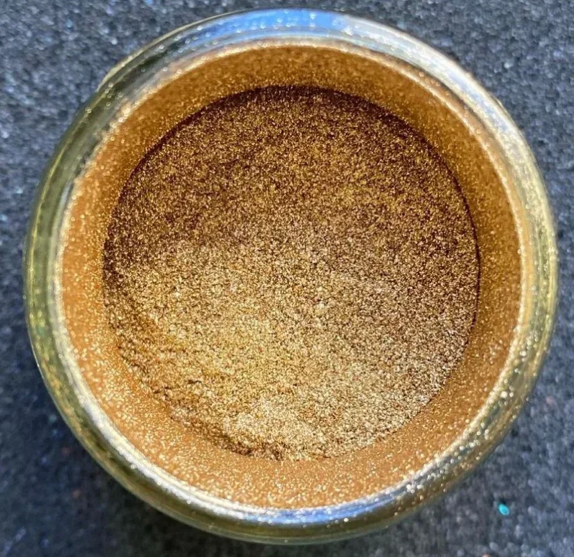 Mica Rich Gold Pigment for Resin Art