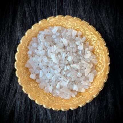 Pearl Silver Dyed Quartz Stone Chips 100gm for Resin Art | Decorative Silver Crystal Chips for Epoxy Resin Crafts