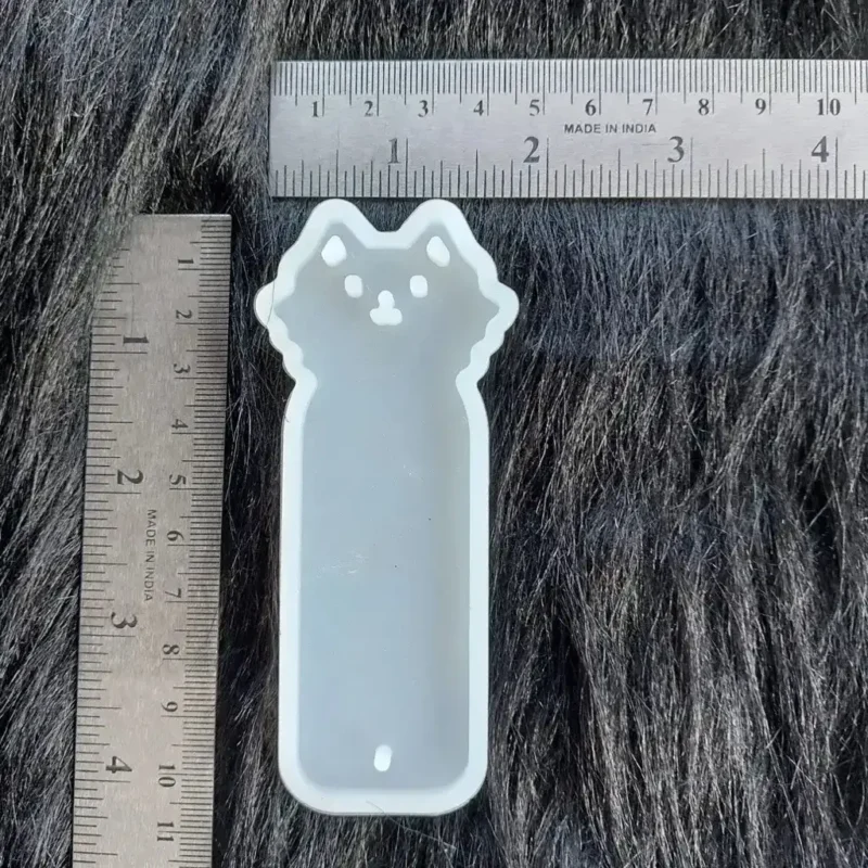 4-Inch Cat Bookmark Silicone Mold for Resin Art