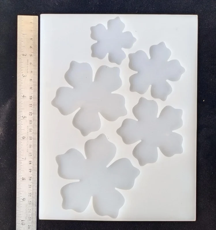 3D 5 Cavity Flower Mold for Resin Art – Silicone Floral Mold for DIY Crafts