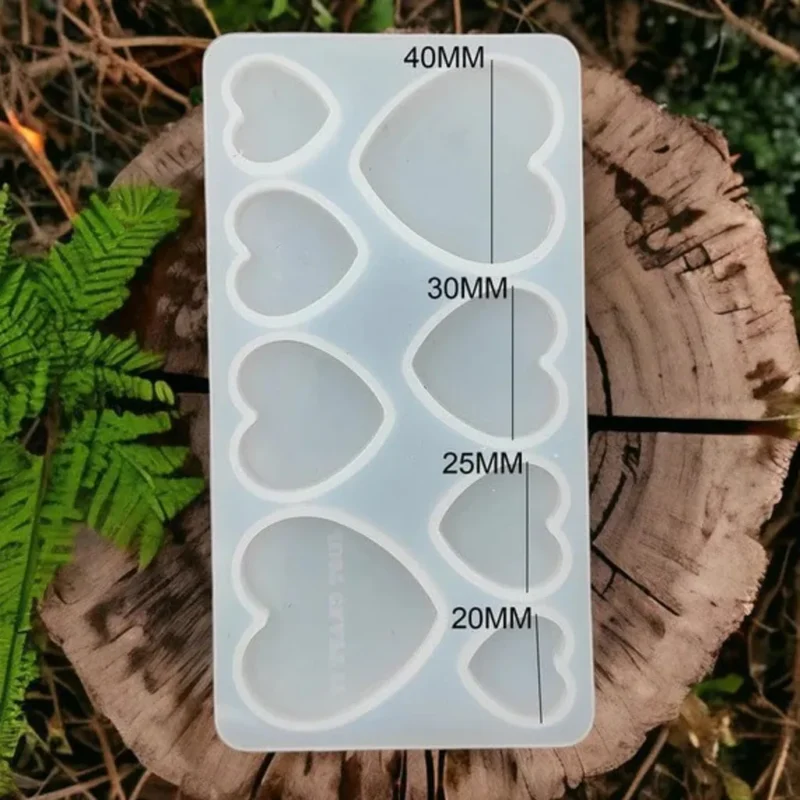 8 Cavity Heart Rakhi,Bracelet & Pendant Mould