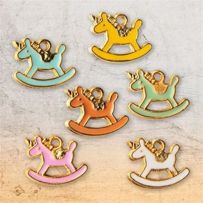 Horse Gold Jewellery Charms – Metal Horse Pendant Charms for DIY Jewelry Making (Set of 5)